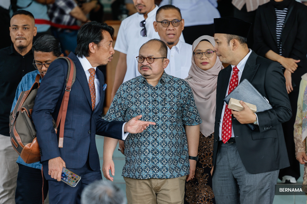 Albert Tei, Shamsul Iskandar slapped with one more charge each for corruption