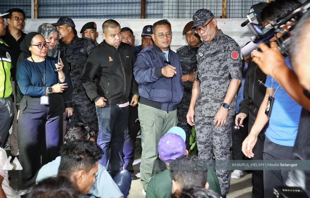 Over 800 illegal immigrants nabbed during raid on Selayang Baru hotspots