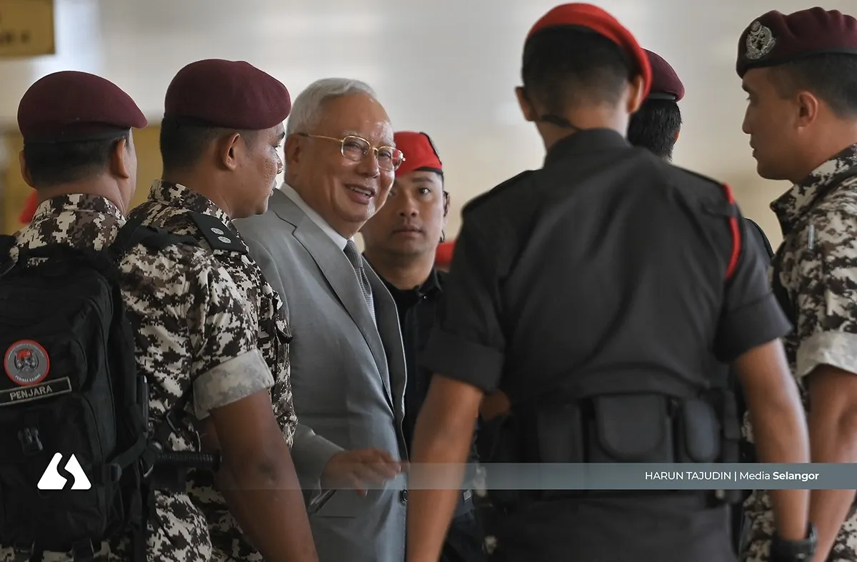 Court rejects Najib's bid over alleged house arrest addendum 