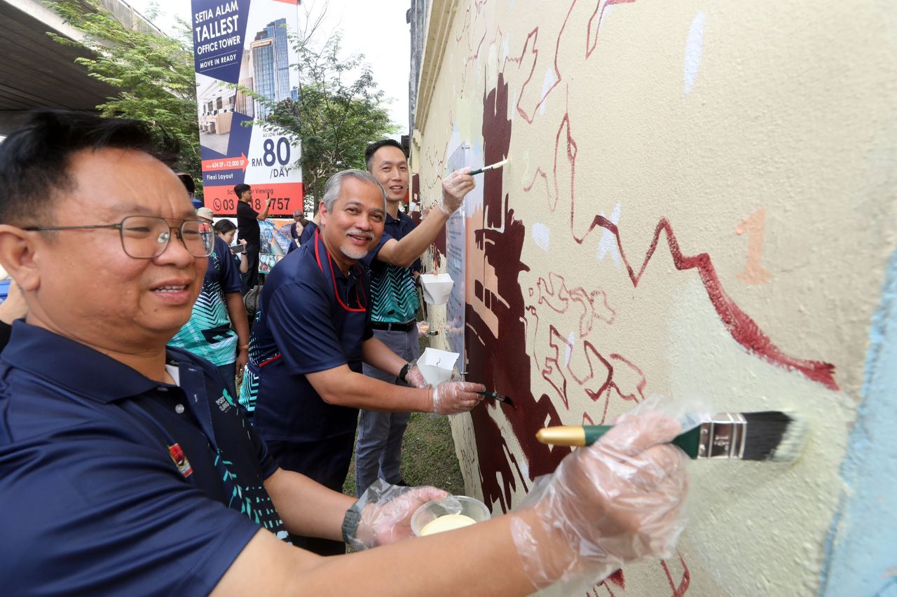 New mural brightens Port Klang town, MBDK campaign garners favour