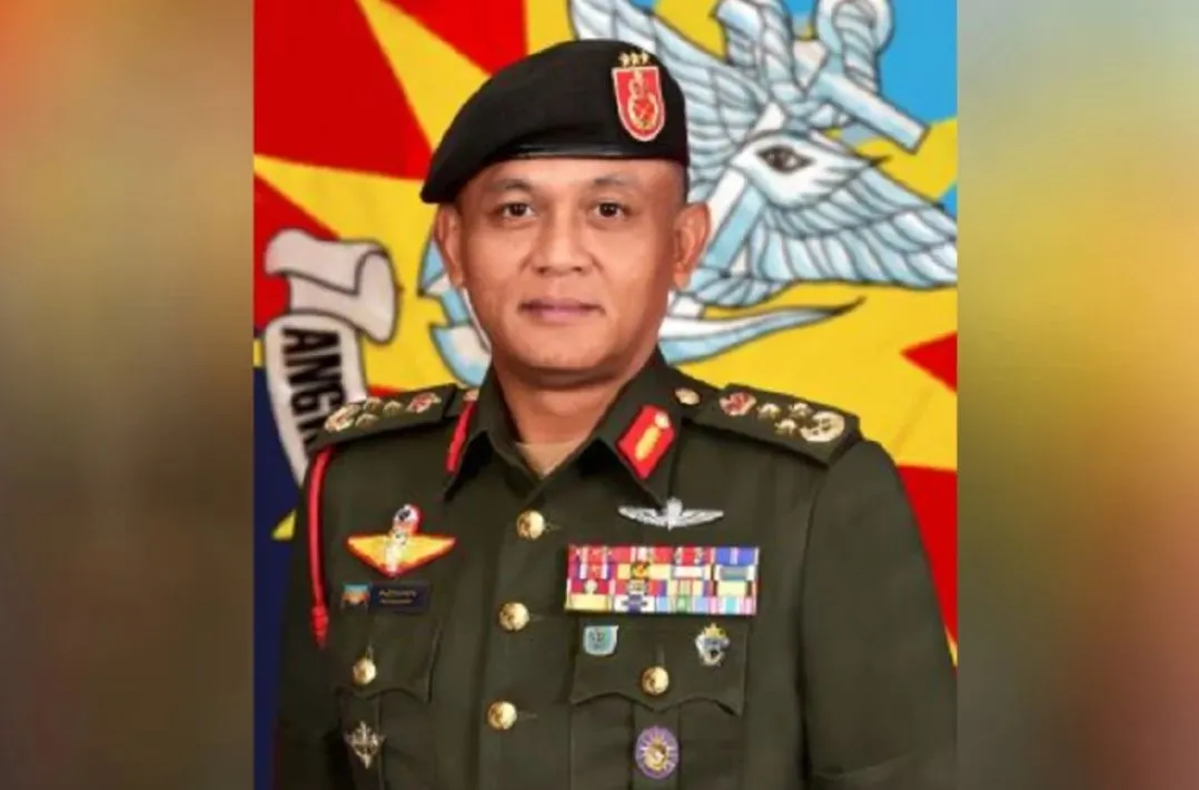 阿兹汉受委陆军司令  卡立：暂缓委任总司令