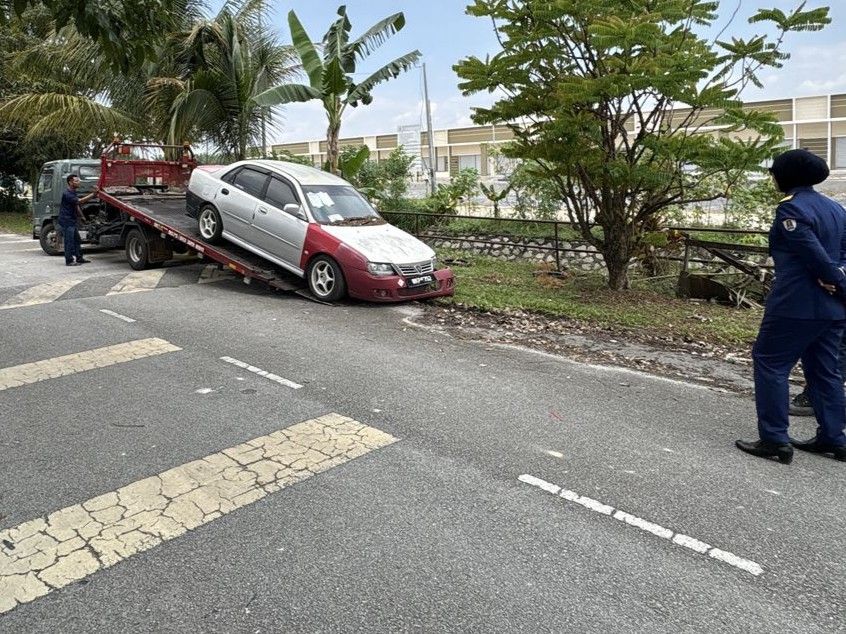 கைவிடப்பட்ட வாகனங்கள் மீது நடவடிக்கை - எம்பிகேஎல்
