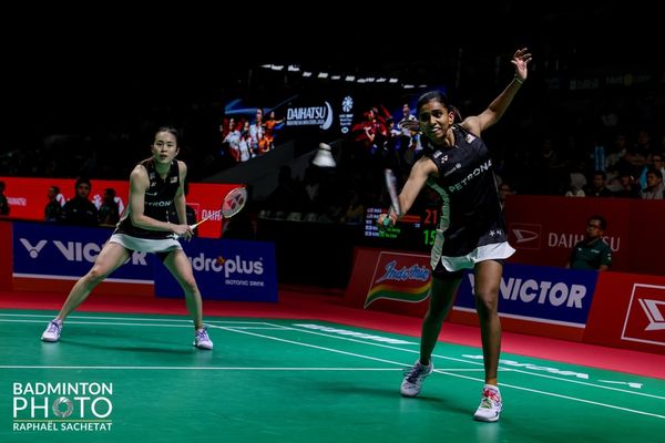Lawan tarik diri, Pearly-Thinaah juara Masters Indonesia
