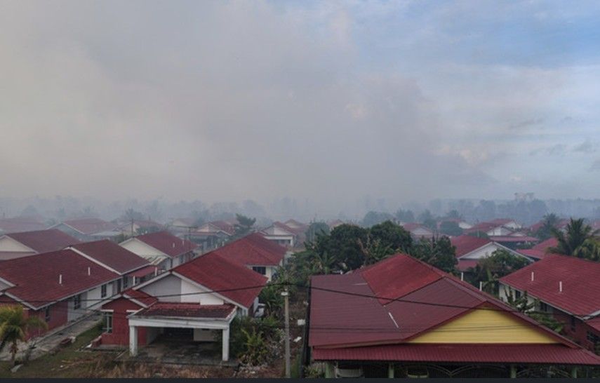 柔佛泥炭地火灾浓烟蔓延  112灾民安顿临时疏散中心
