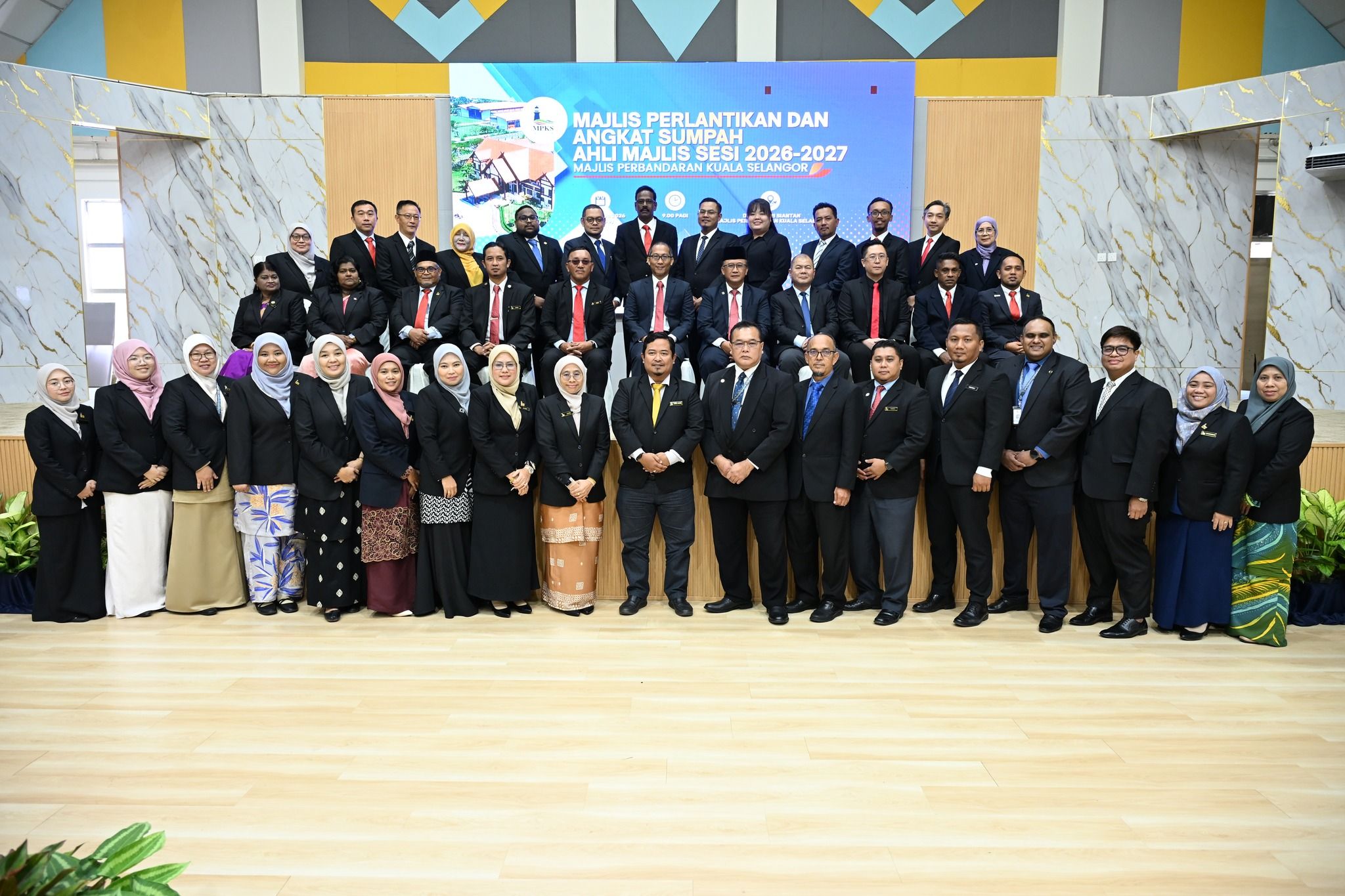 23瓜雪市议员宣誓就职  强化地方政府与社区联系