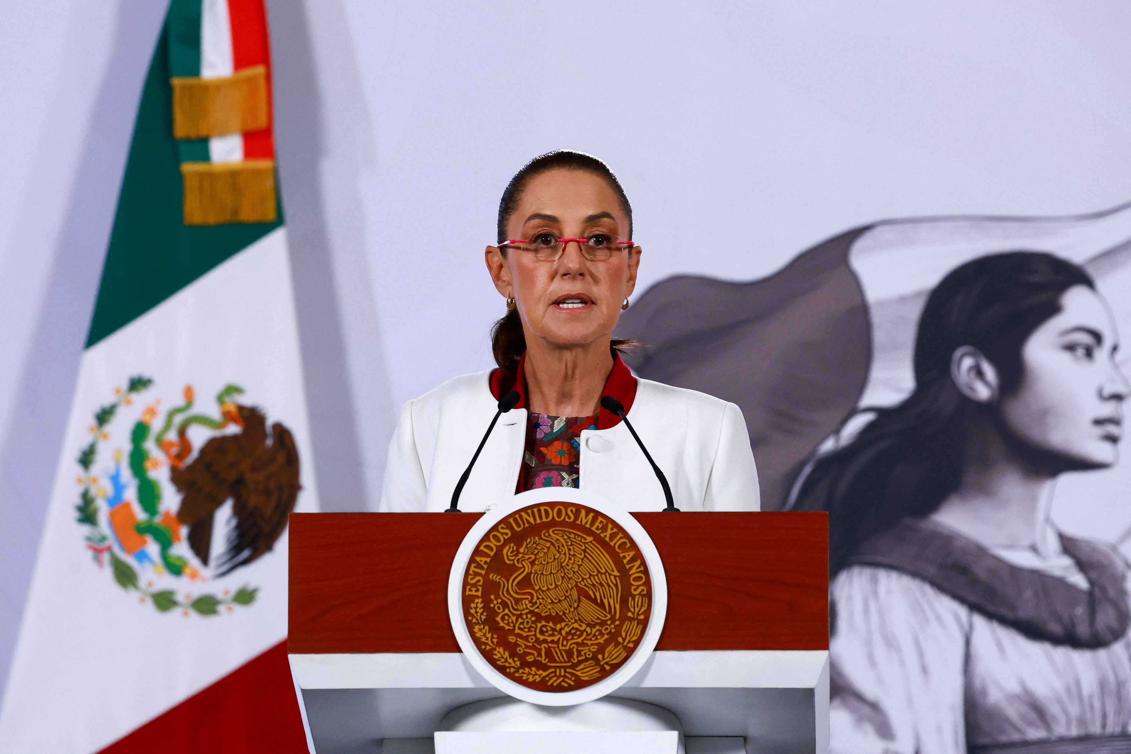 Sheinbaum rejects US intervention in Venezuela, Mexico