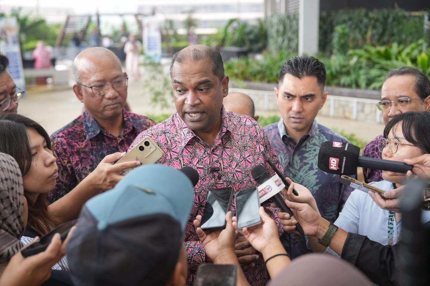 RM1.2m in education aid channelled to over 4,000 recipients in Sg Buloh