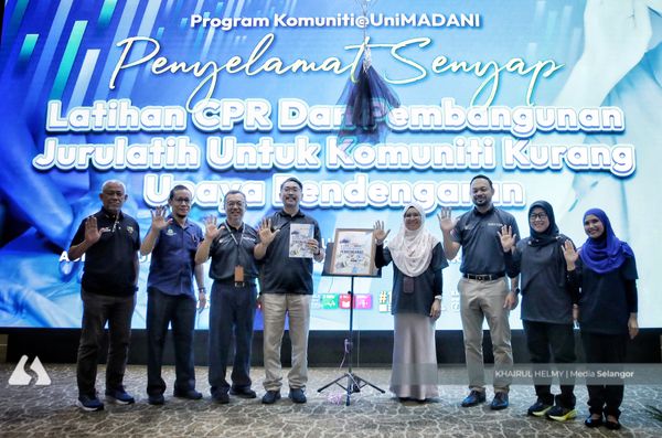 Program Penyelamat Senyap UKM sedia latihan CPR untuk OKU pendengaran