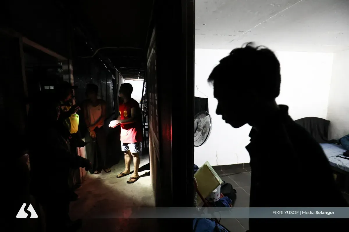 குறைந்தபட்ச ஊதிய உத்தரவை பின்பற்றத் தவறிய கொரியர் சேவை நிறுவனத்தின் மீது நடவடிக்கை 