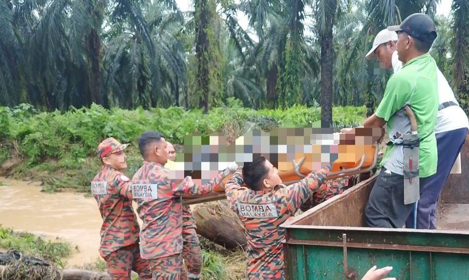 Seorang maut, tiga selamat pikap dihanyut arus banjir