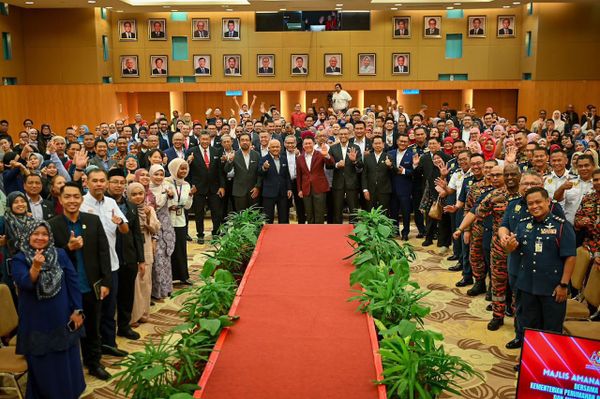 房地部今年拨40亿 改善全国民生设施