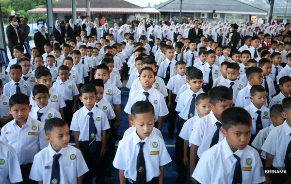 Group B schools begin 2026 session, academic calendar returns to January