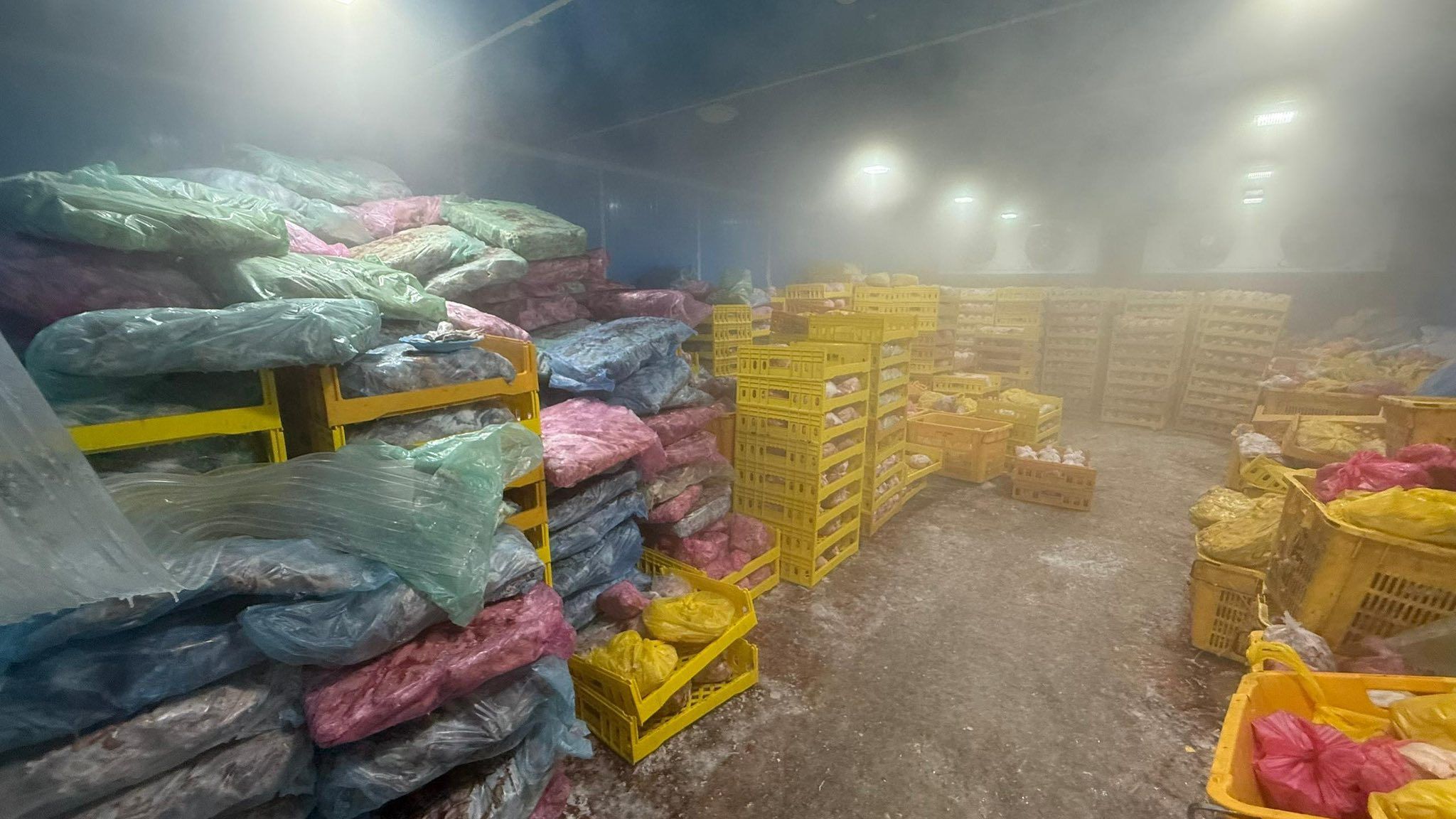 கோழி பதப்படுத்தும் வளாகத்திற்கு 4 அபராதங்கள் விதிக்கப்பட்டது