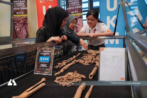 Jejak manusia purba dari Gua Chawan ke UKM