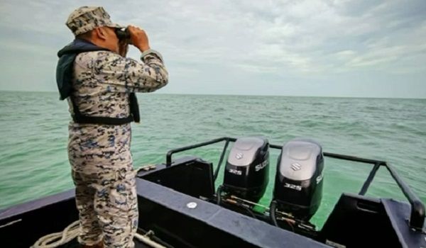 காணாமல் போன இரு மீனவர்களைத் தேடும் மற்றும் மீட்கும் பணி  விரிவுபடுத்தப்பட்டுள்ளது