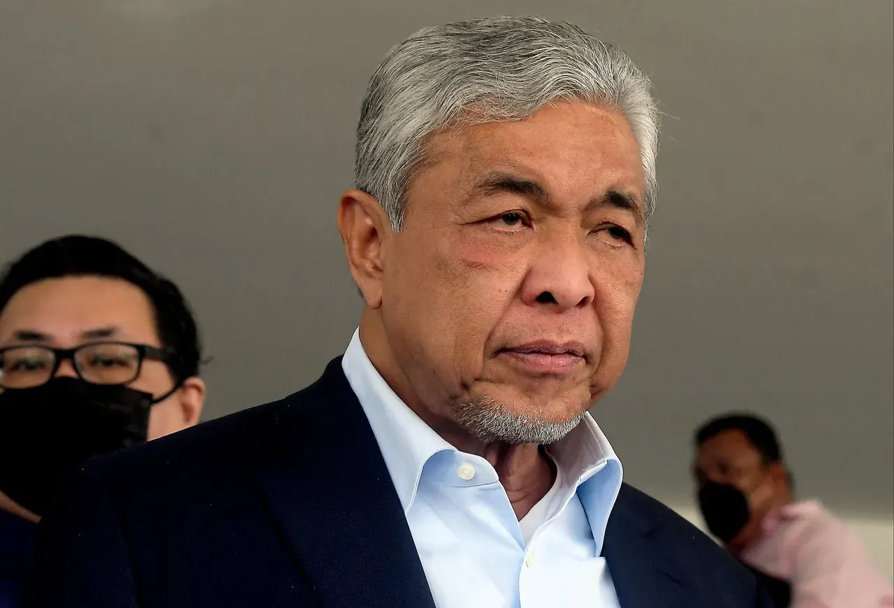 AGC tutup kes 47 pertuduhan terhadap Zahid Hamidi