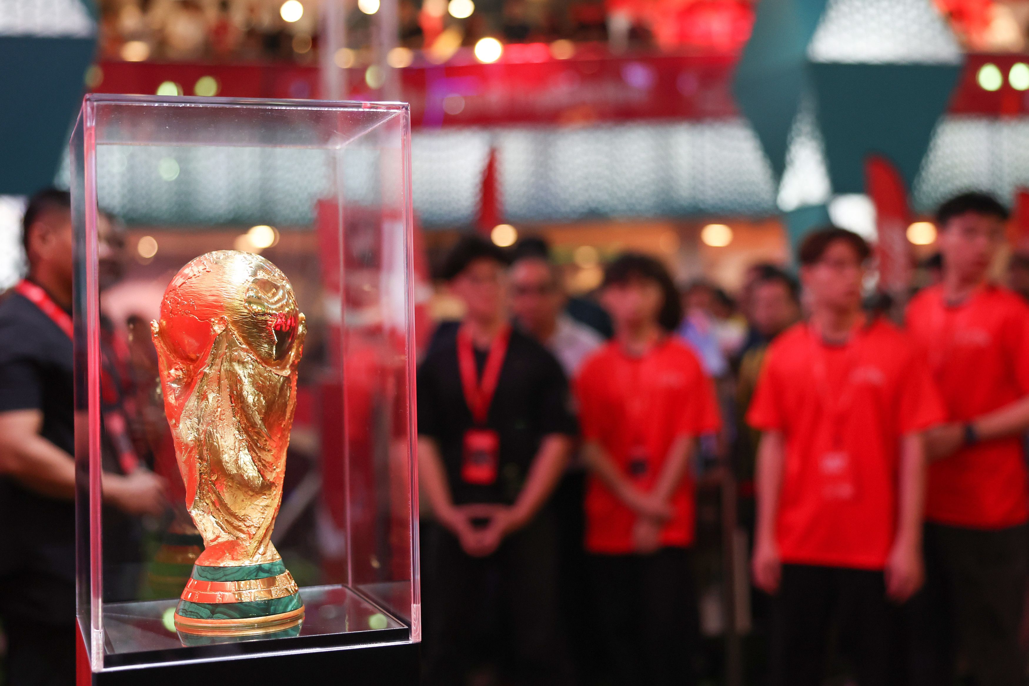 Trofi Piala Dunia FIFA 'kembali' ke Malaysia selepas 12 tahun