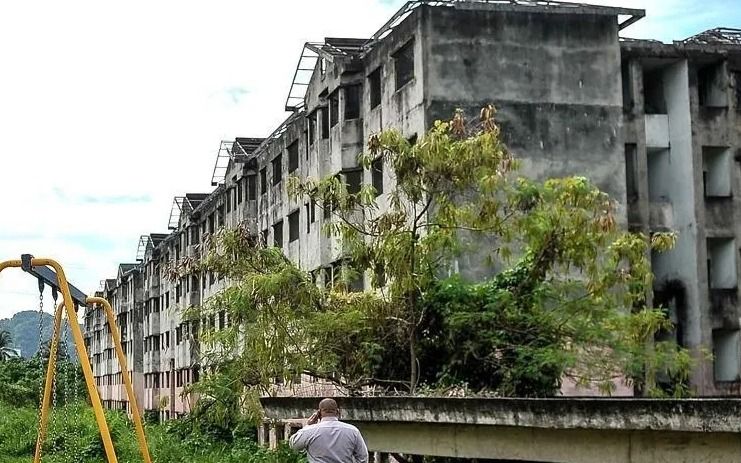 கைவிடப்பட்ட கிறிஸ்டல் அடுக்குமாடி குடியிருப்பின் கட்டுமானம் டிசம்பரில் மீண்டும் தொடங்கியது