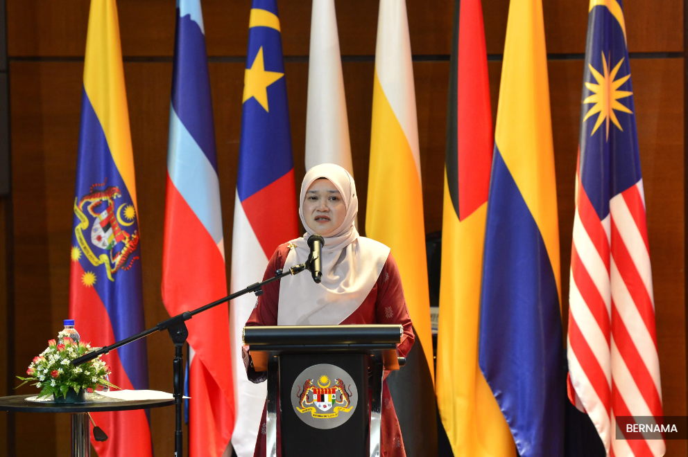 Under 30 pct of schools have working CCTV, says Fadhlina