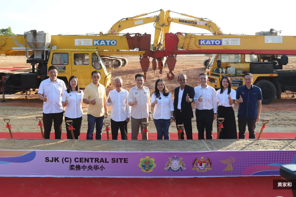 黄家和：截至去年11月全国有3164微校