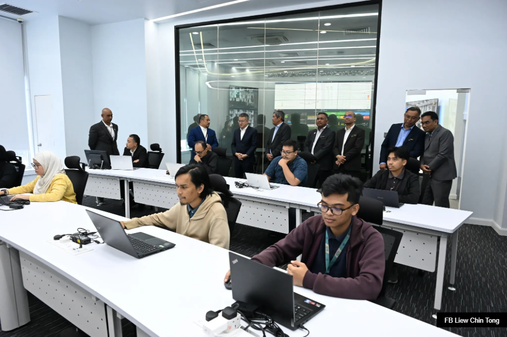 刘镇东：税收局应当倾听民意   清楚沟通建立公众对税制信心