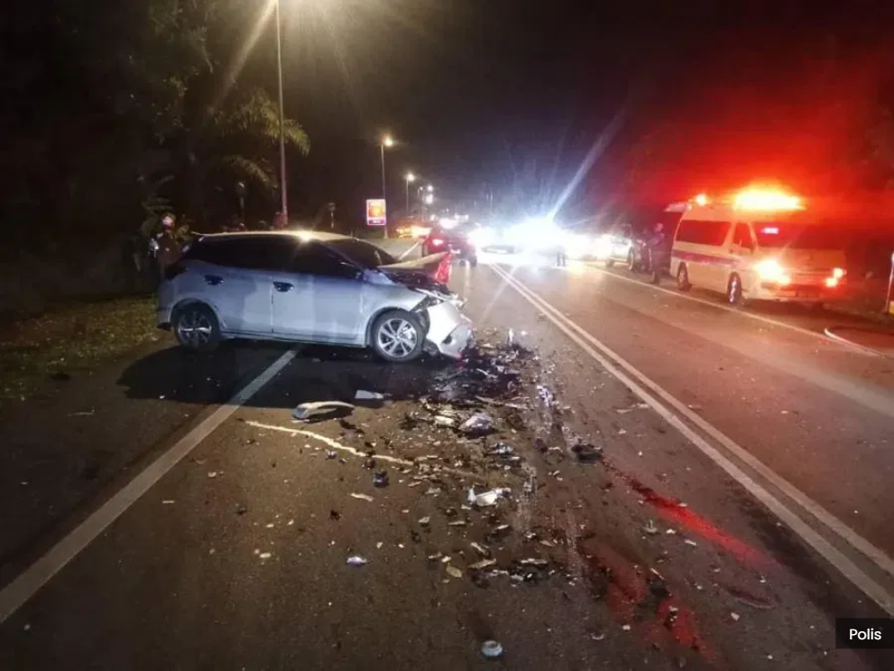 轿车失控撞对面车 一对夫妇阴阳两隔