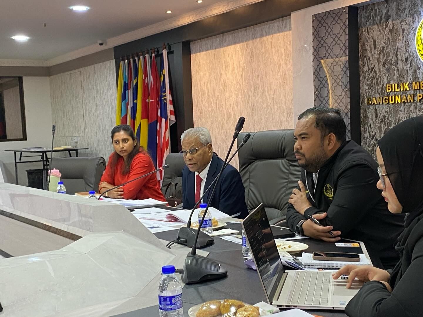 பேரா மாநிலத்தில அரசாங்க நிலங்களில் கட்டப்பட்டுள்ள மேலும் இரு ஆலய நில விவகாரங்களுக்கு தீர்வு பிறந்தது- டத்தோ அ. சிவநேசன் தகவல் 