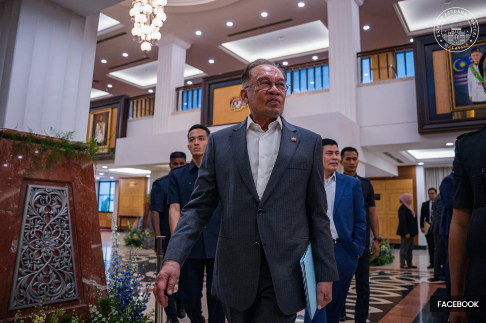 宪法与大马史列大学必修通识  安华：高教部接管中六预科班