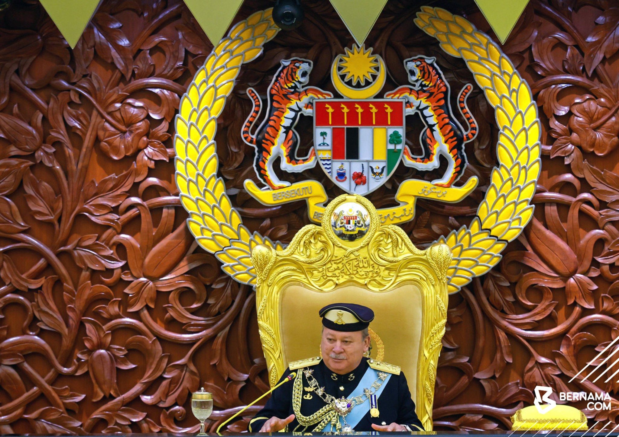 Agong kecewa rasuah dalam ATM, titah SPRM bertindak tanpa pilih kasih