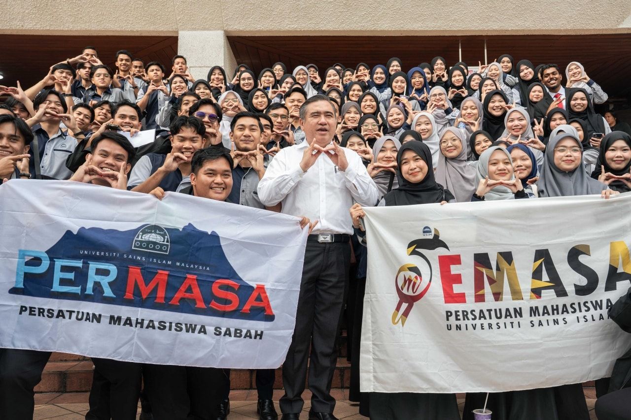Govt expands FLYSiswa to cover more students