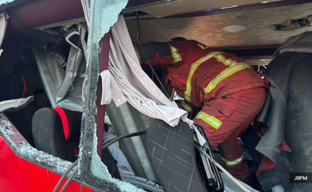 交通部查大道1死9伤车祸   陆兆福：巴士公司若违法将停运