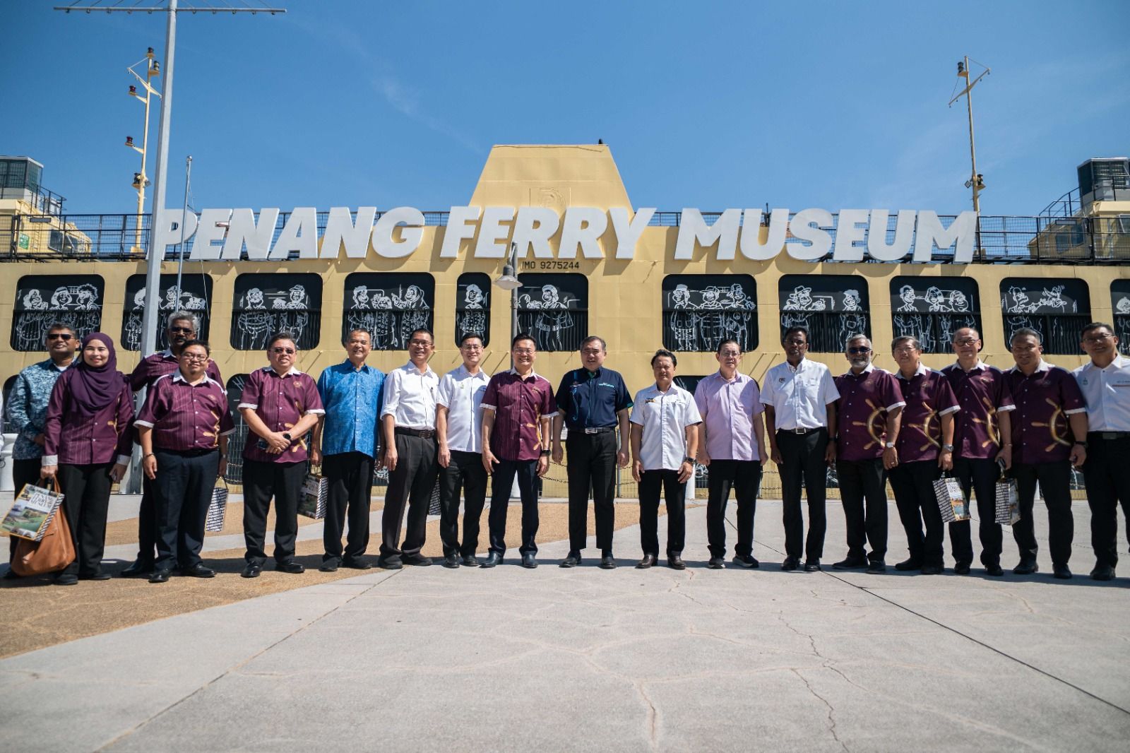 大马首座浮动渡轮博物馆启用  陆兆福: 传承百年交通文化遗产