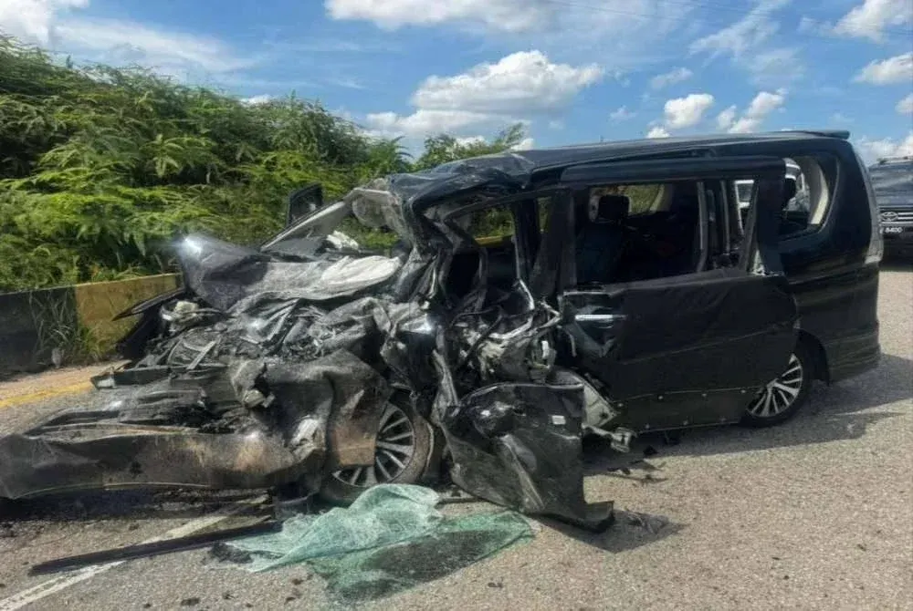 Tiga maut, tiga parah kemalangan di Jalan Gua Musang-Kuala Krai