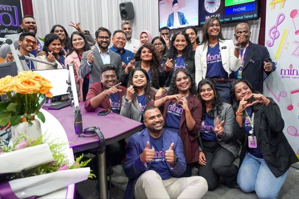 20 ஆண்டுக்குப் பின் உருமாற்றம் காணும் மின்னல் எஃப் எம்- துணையமைச்சர் ஆர். யுனேஸ்வரன் கலந்து கொண்டார்