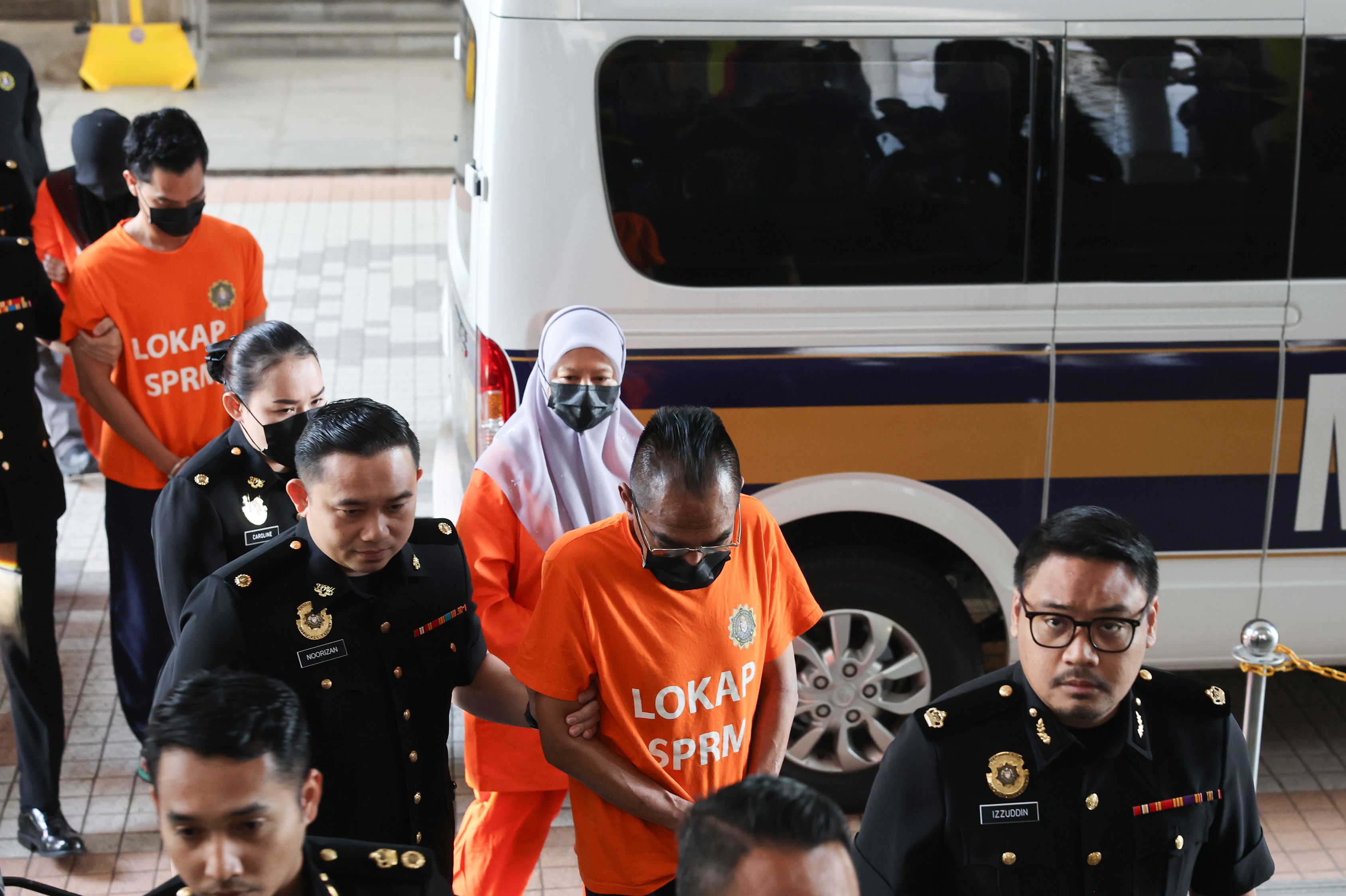 Dakwaan rasuah: KP, timbalan KP Jabatan Alam Sekitar direman tujuh hari