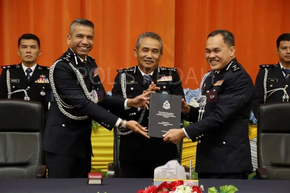 Nik Ezanee dilantik komander kawalan pintu masuk Pelabuhan Klang