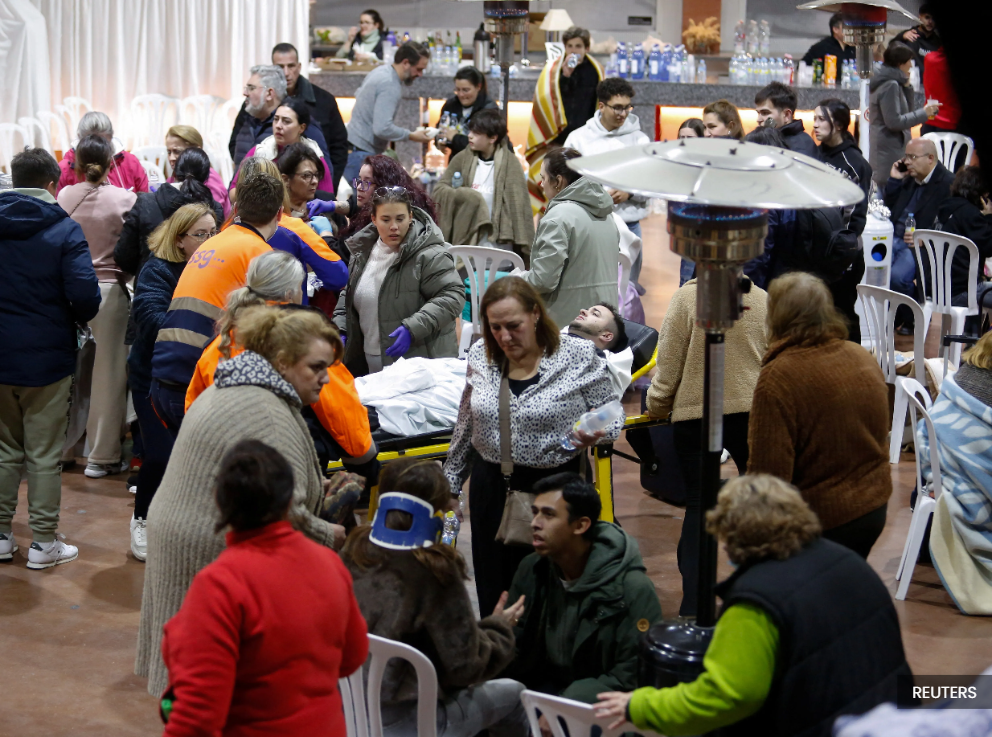 At least 21 killed as high-speed trains collide in Spain