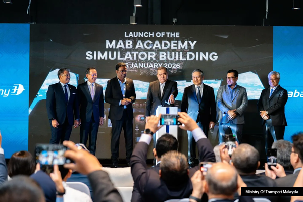 马航学院模拟机大楼启用 陆兆福:强化航空培训系统