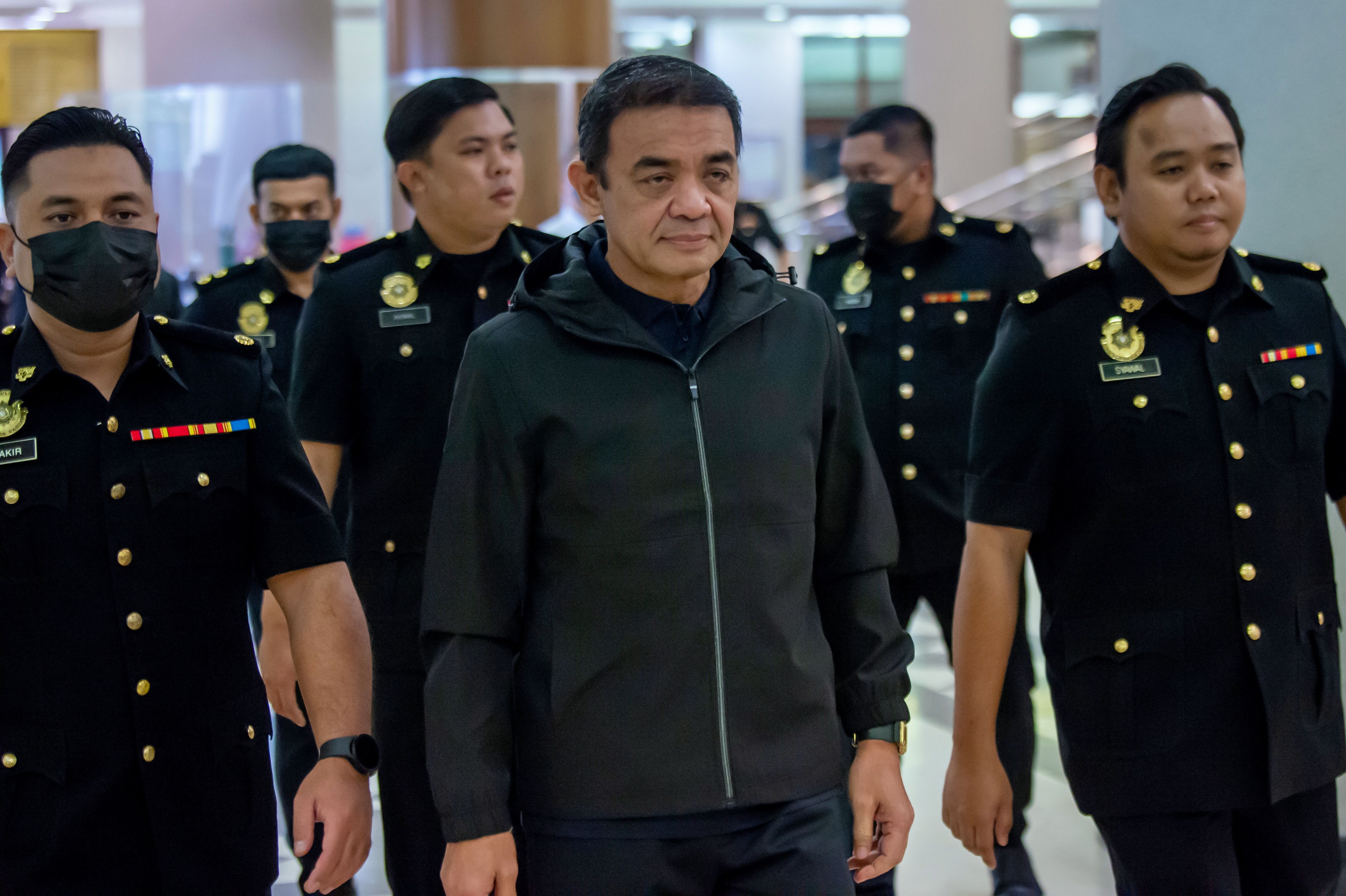 Bekas PTD akan didakwa di Mahkamah Sesyen Shah Alam hari ini 