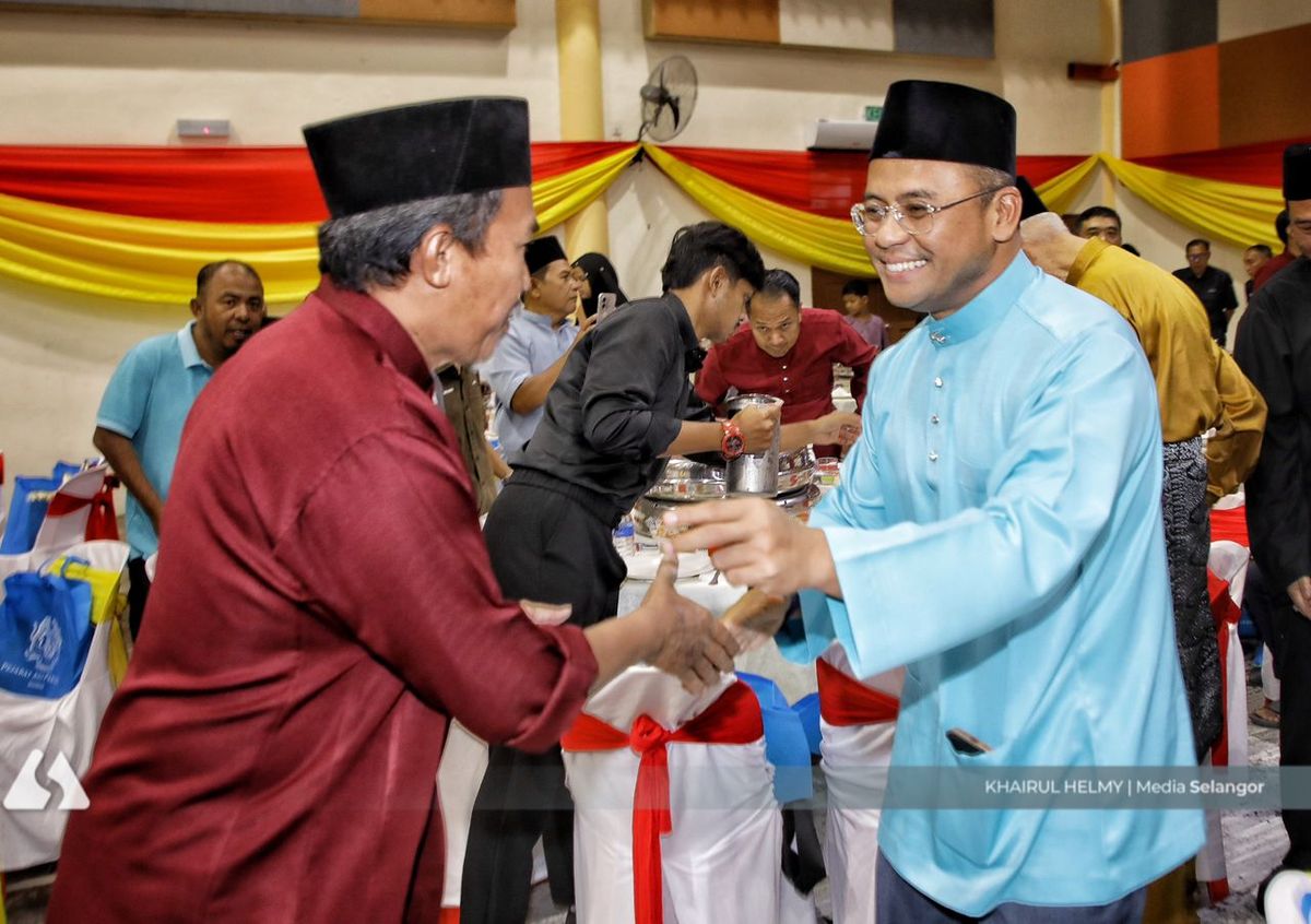 மக்களின் நலனுக்காக அரசு நிறுவனங்களும் உள்ளூர் தலைவர்களும் ஒன்றிணைந்து செயல்பட வேண்டும்: டத்தோஶ்ரீ அமிருடின் ஷாரி வலியுறுத்தல்