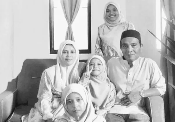 Identiti lima sekeluarga rentung dikenal pasti