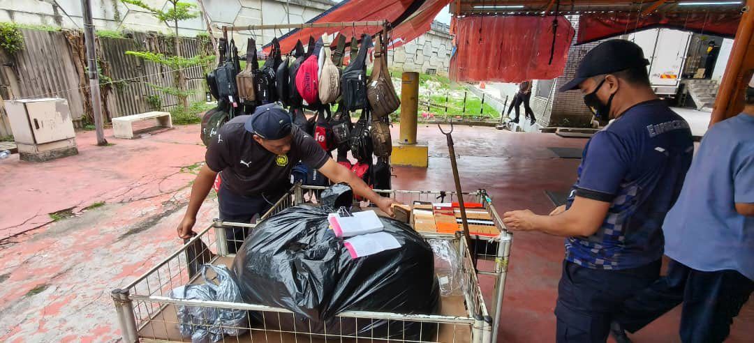 MBDK laksana dua sitaan, kompaun premis tanpa lesen di Klang