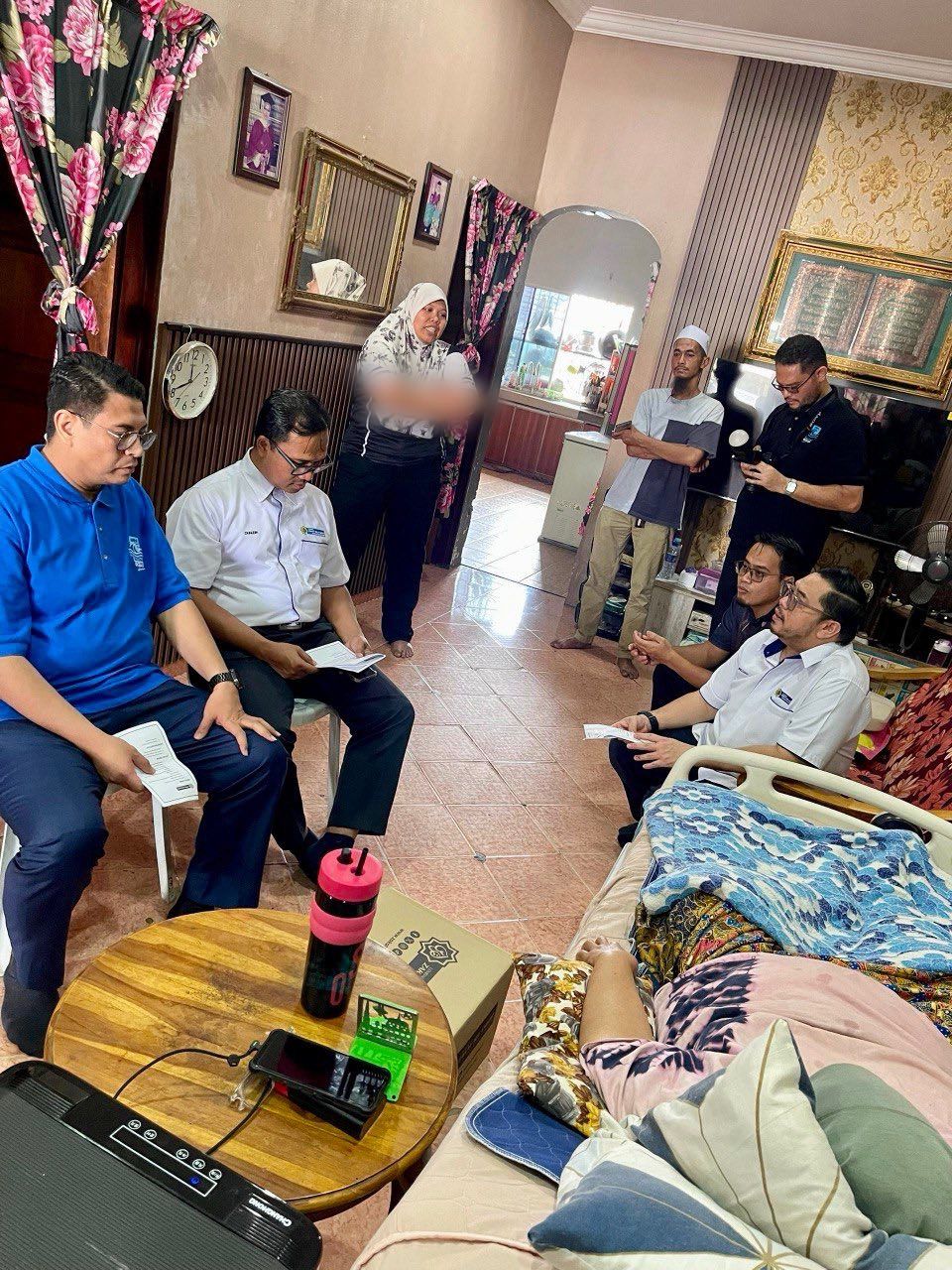 Asnaf disantuni, terima bantuan tunai, makanan sempena Ramadan