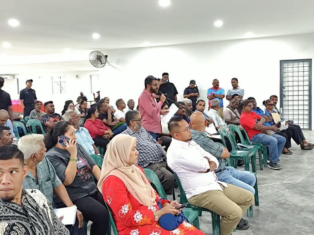 பத்துகேவ்ஸ் இந்தியன் செட்டில்மெண்ட் கிராம மேம்பாட்டு திட்டம்- பாதிக்கப்பட்ட 44 பேருக்கு  விளக்கவுரை கூட்டம் நடைபெற்றது 