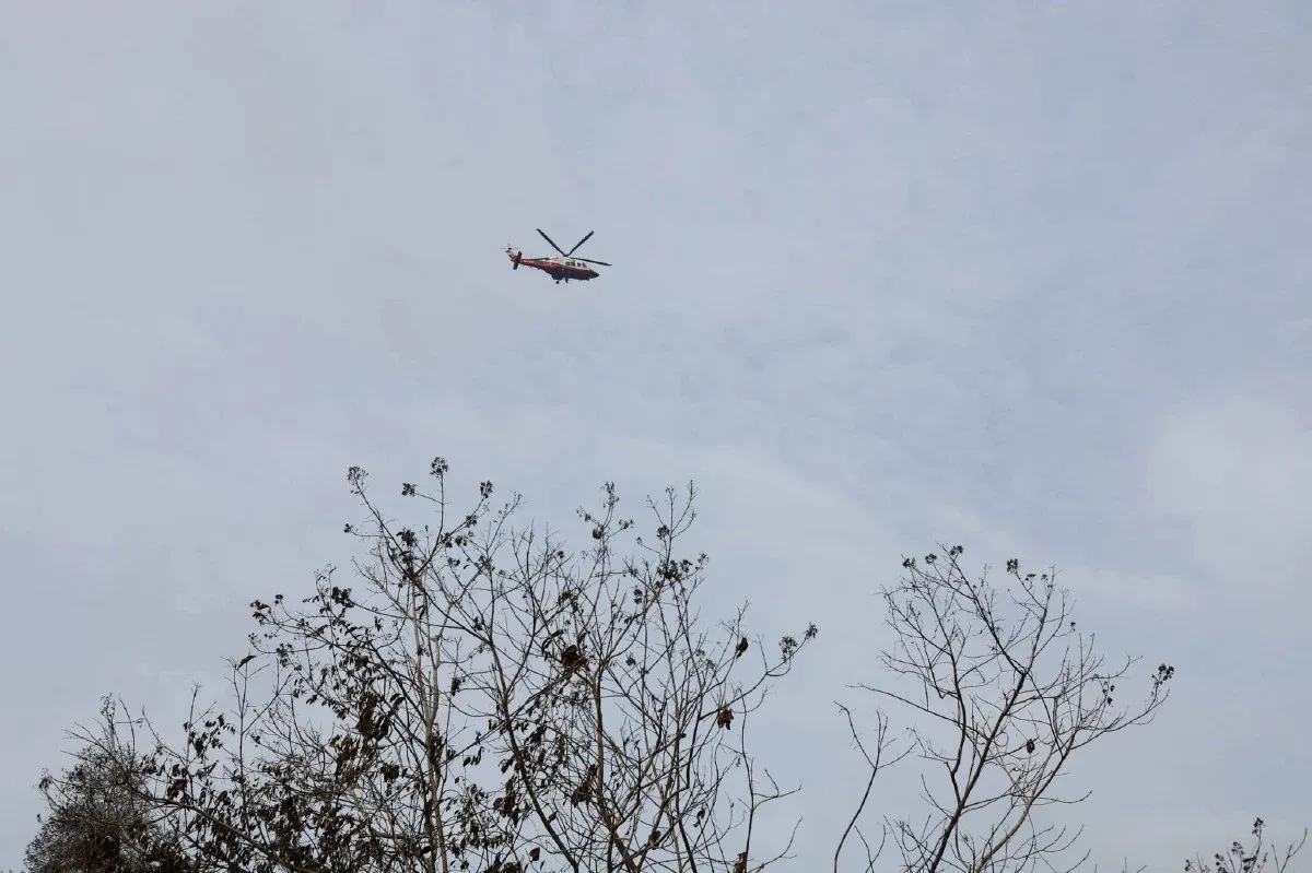 Bomba guna helikopter kawal kebakaran tanah gambut di Muar