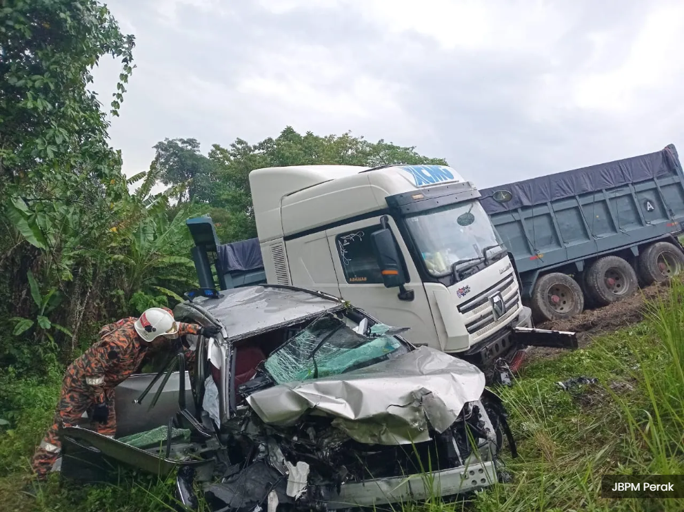 三车大道连环撞  罗里与轿车坠山谷酿1死2伤