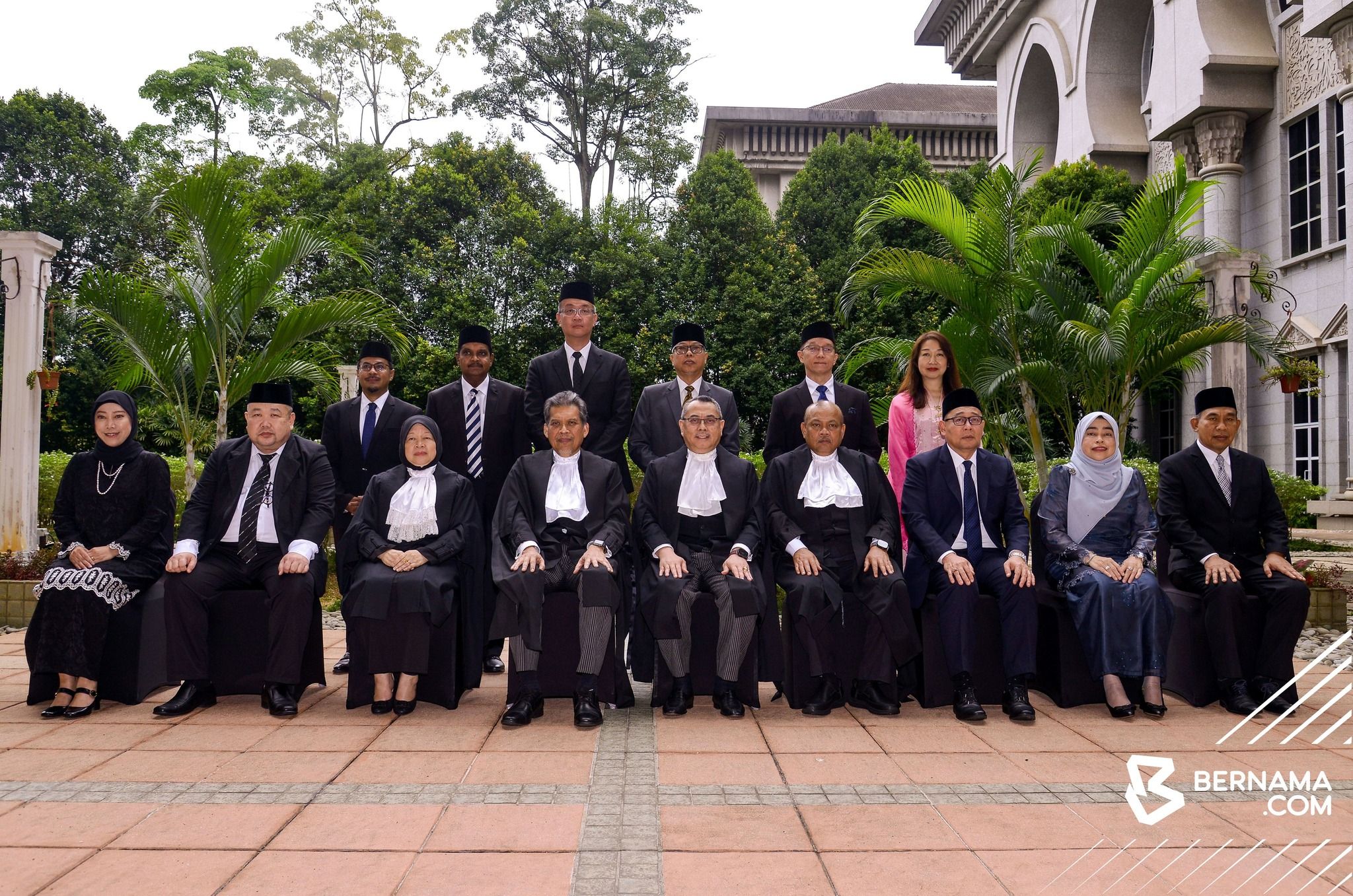 11 individu dilantik sebagai pesuruhjaya kehakiman 