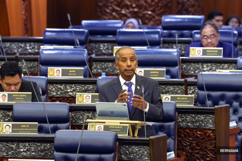 Kulasegaran rejects calls to abolish articled clerkship, defends underprivileged