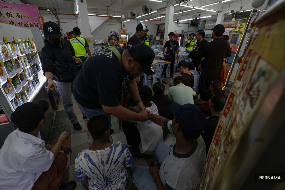 Immigration Dept steps up Ramadan bazaar checks on illegal immigrants