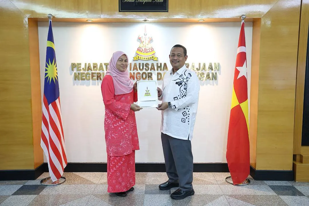 Zabidah wanita pertama dilantik sebagai Datuk Bandar Shah Alam